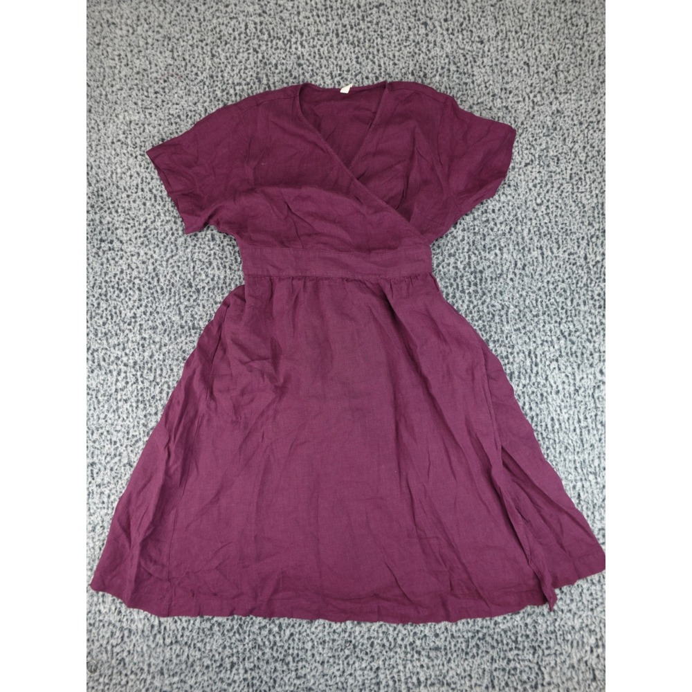 Women's Short-Sleeve Wrap Midi Dress in Plum